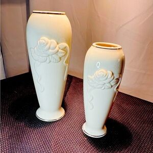 Lenox, Porcelain, Rose Pattern Vases (Set of 2) Cream Gold Trim